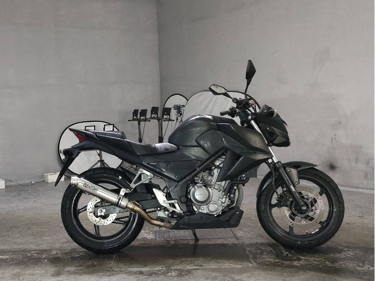 Honda CB250F