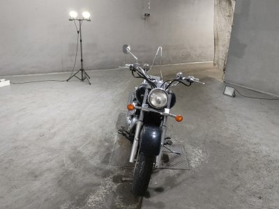 Suzuki INTRUDER 400 CLASSIC — фото 3