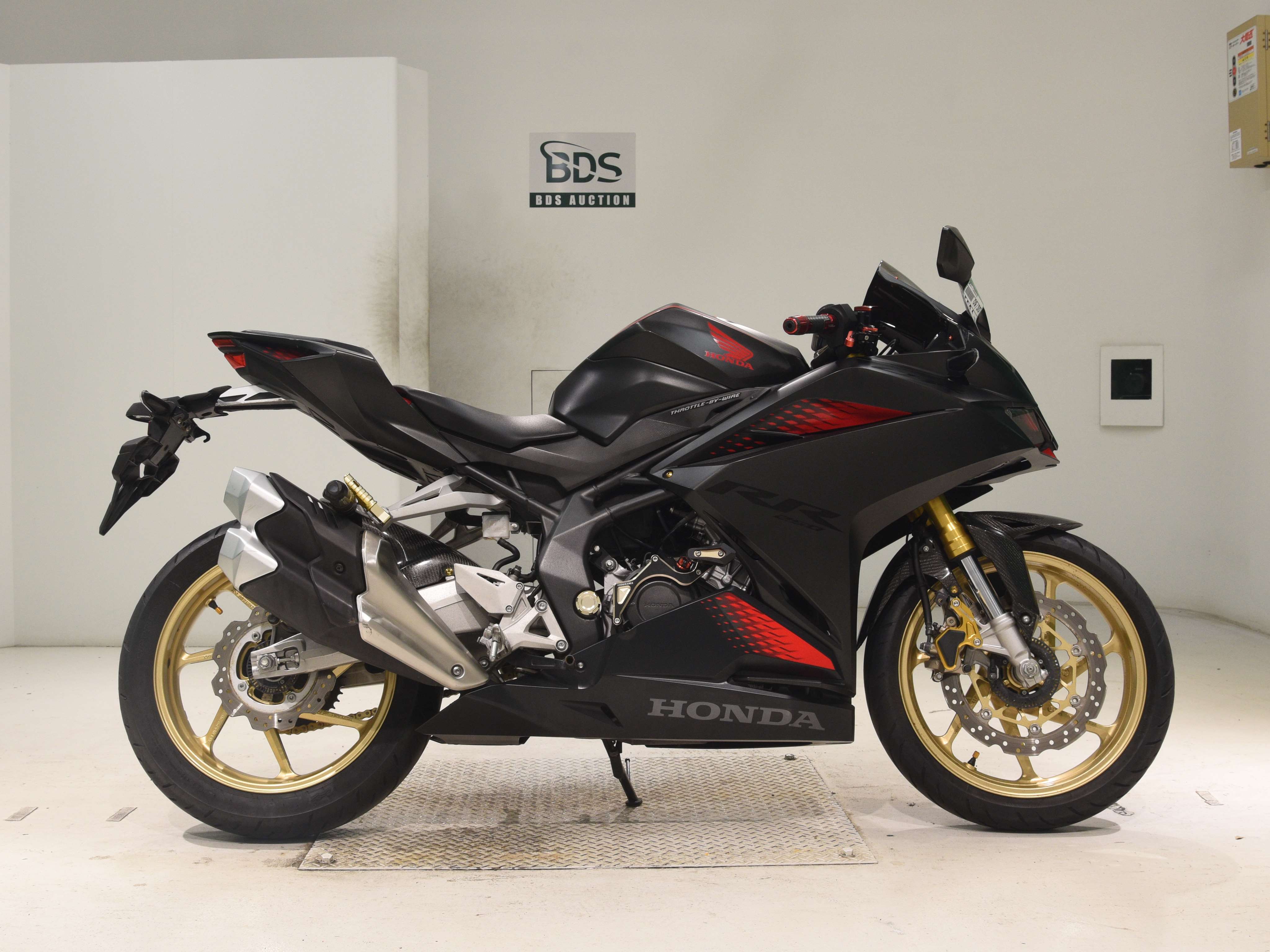 Honda CBR250RRA