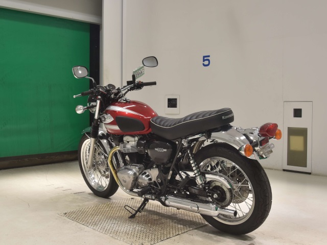 Kawasaki W800 — фото 6