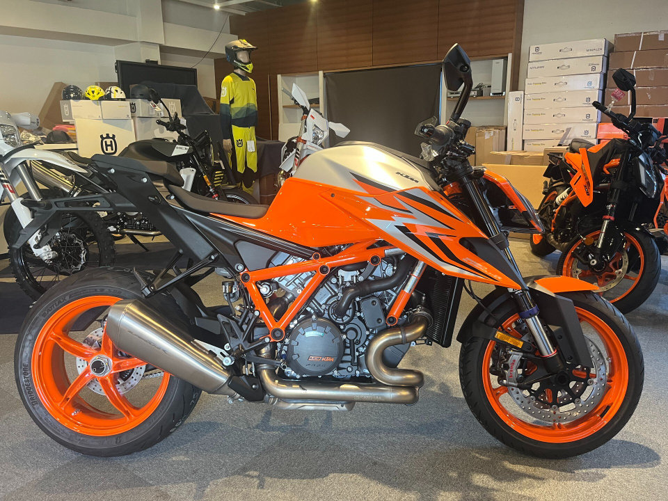 KTM 1290S-DUKER EVO
