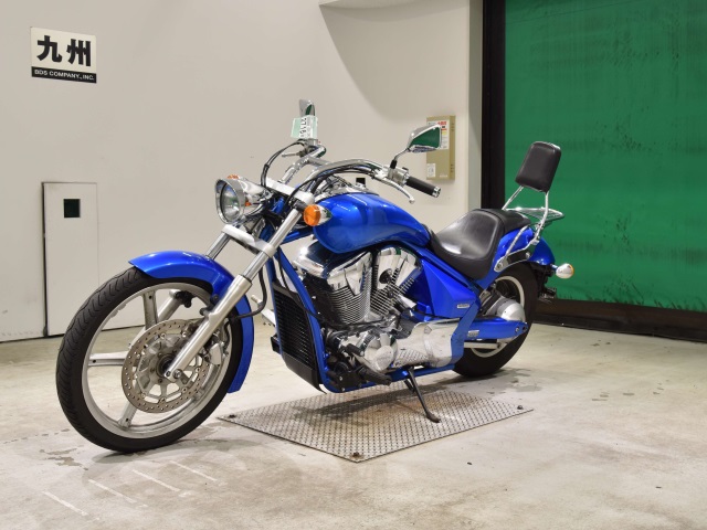 Honda VT1300CS SABRE — фото 4