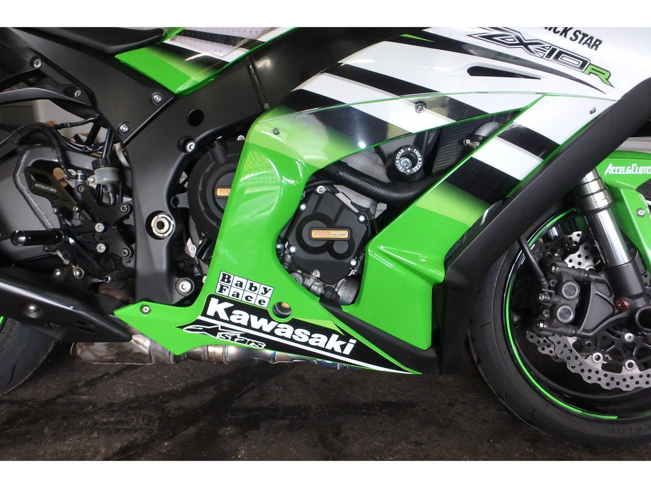 2073] Kawasaki NINJA ZX-10R - JKAZXT00JJA010123