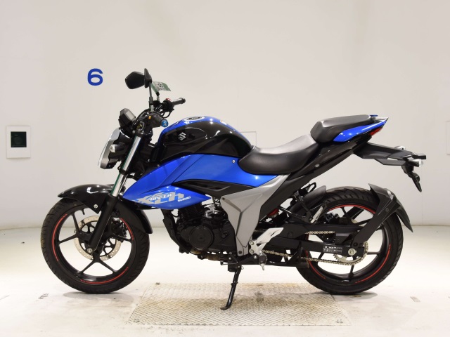 Suzuki GIXXER 150 — фото 2