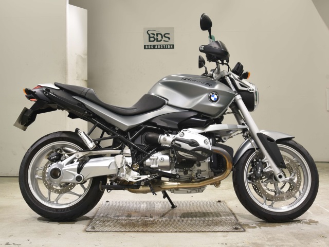 BMW R1200R