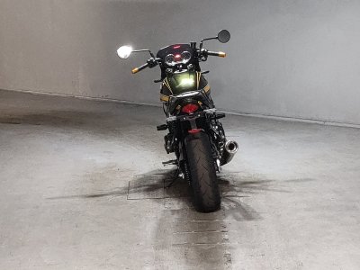 Kawasaki Z900RS — фото 4