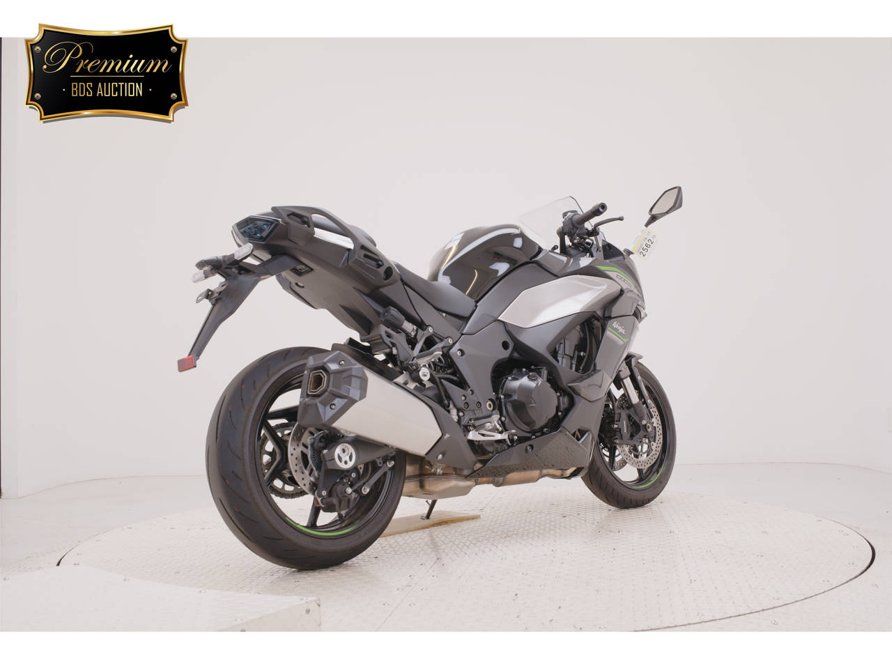 2562] Kawasaki NINJA 1000 SX - ZXT02K-048677