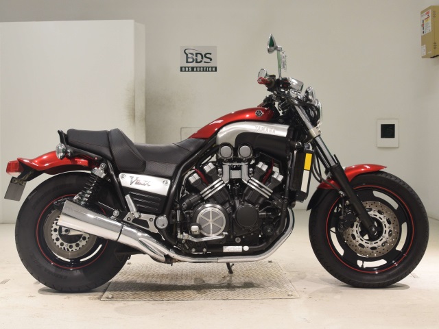 Yamaha V-MAX1200