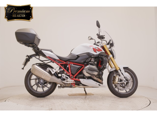 BMW R1200R