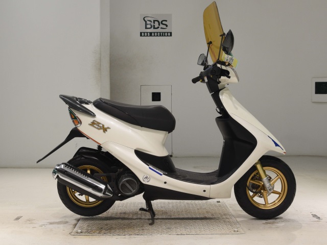5004] Honda DIO110 - JK03-1104433