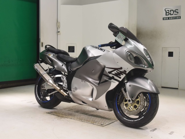 Suzuki GSX1300R HAYABUSA — фото 3