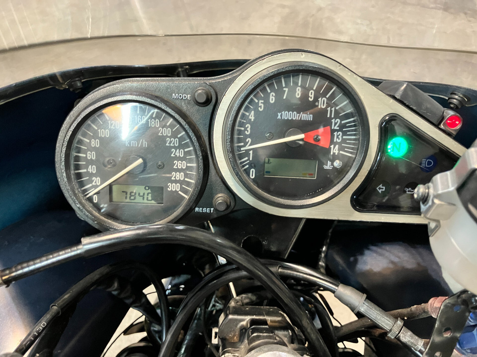Kawasaki NINJA ZX-9R — фото 3