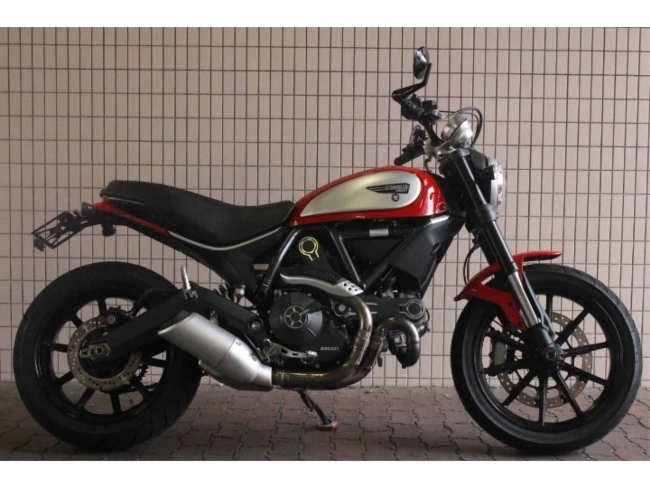 Ducati SCRAMBLER 803 ICON