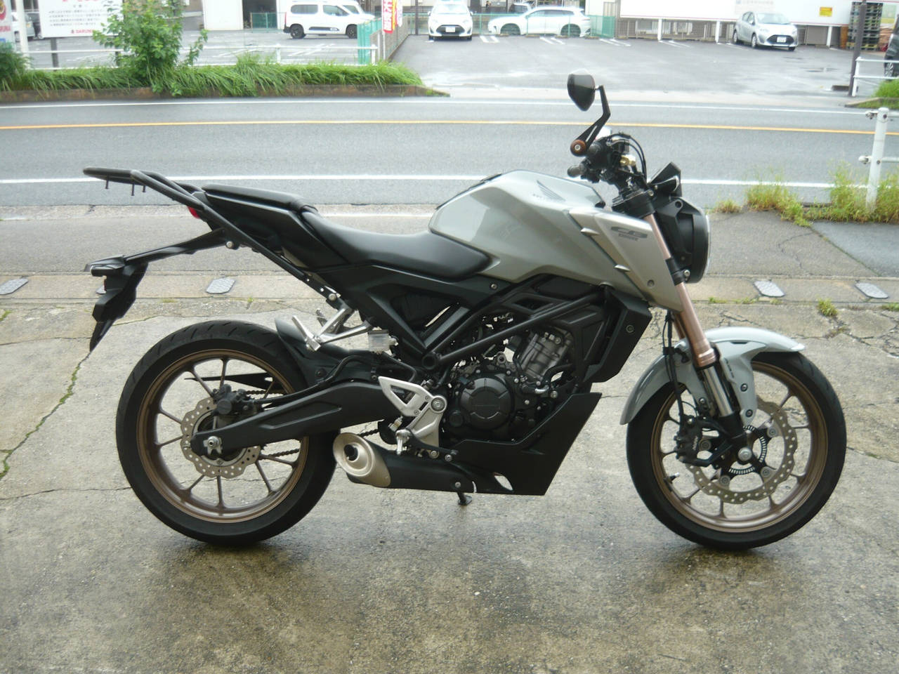 Honda CB125R