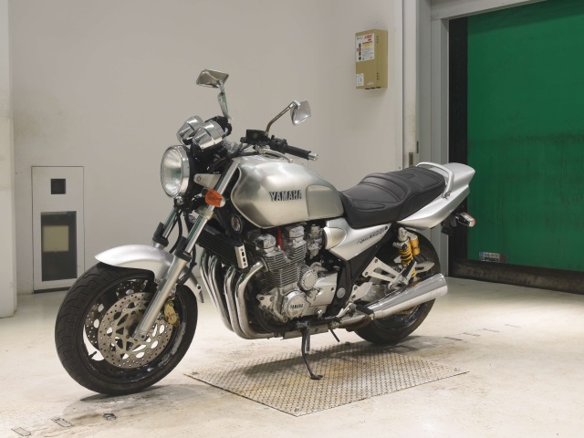 Yamaha XJR1300 — фото 4