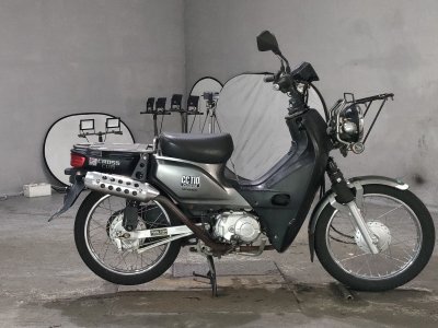 Honda CC110 CROSSCUB
