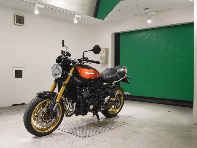 Kawasaki Z900RS — фото 4