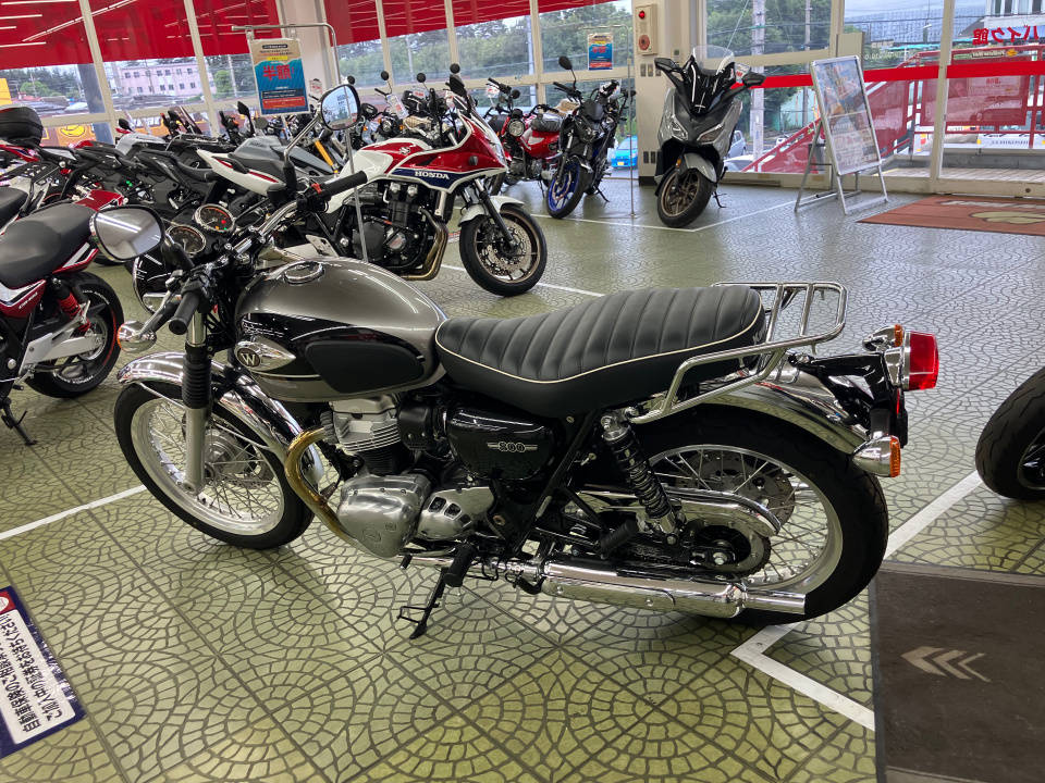 Kawasaki W800 — фото 2
