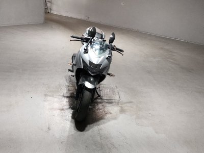 Suzuki GIXXER250SF — фото 3