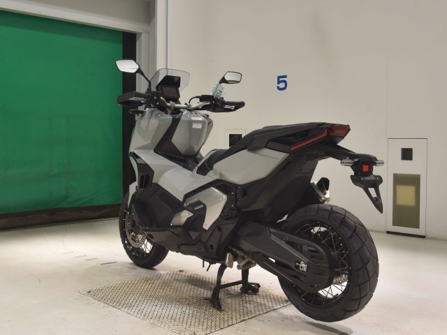 Honda X-ADV750 — фото 6