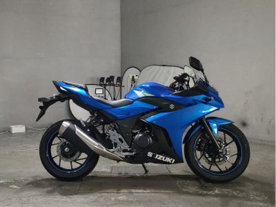 Suzuki GSX250R
