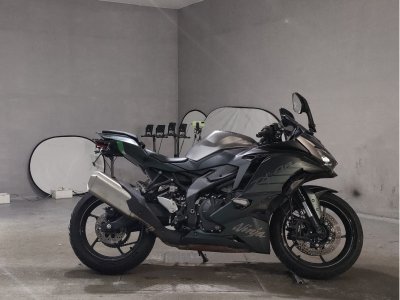 Kawasaki NINJA ZX-4R SE