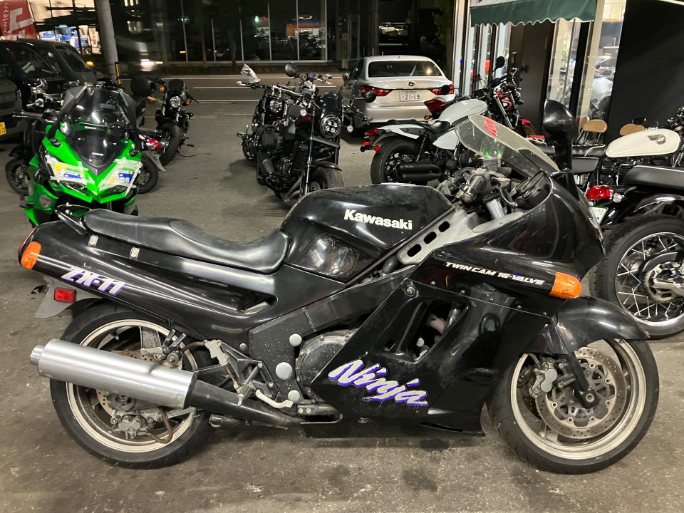 Kawasaki ZZ-R1100