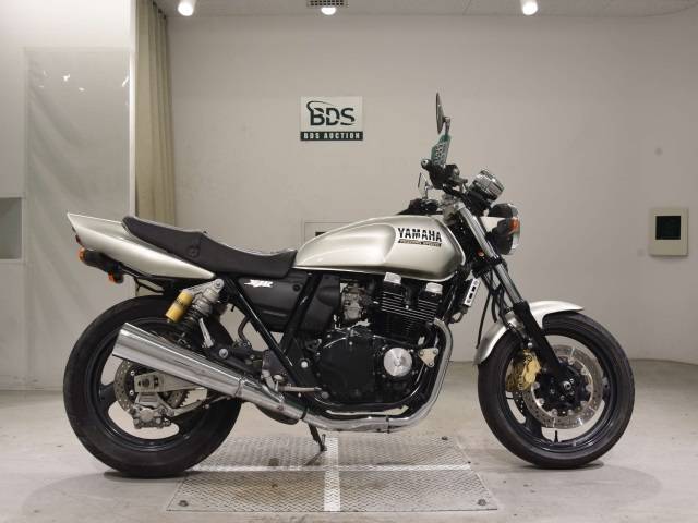 5252] Yamaha XJR400 - 4HM-059352