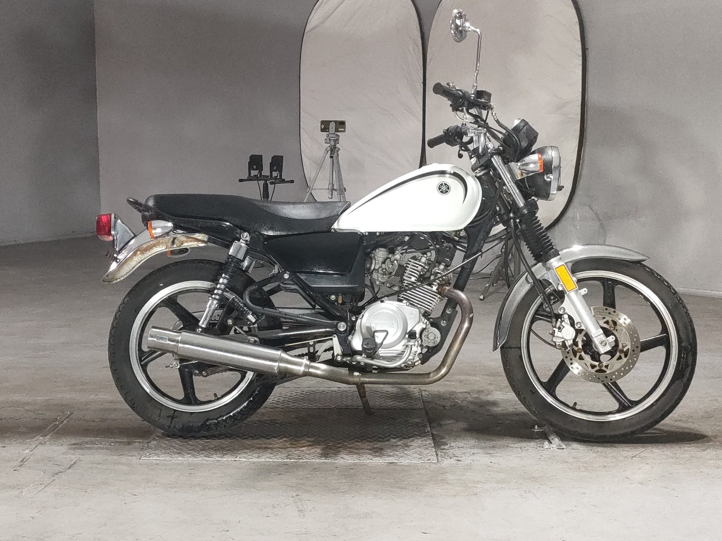 Yamaha YB125SP