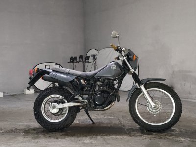 Yamaha TW200