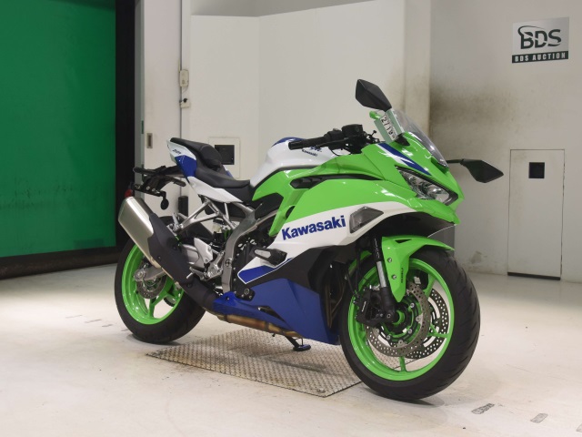 Kawasaki ZX-4RR — фото 3