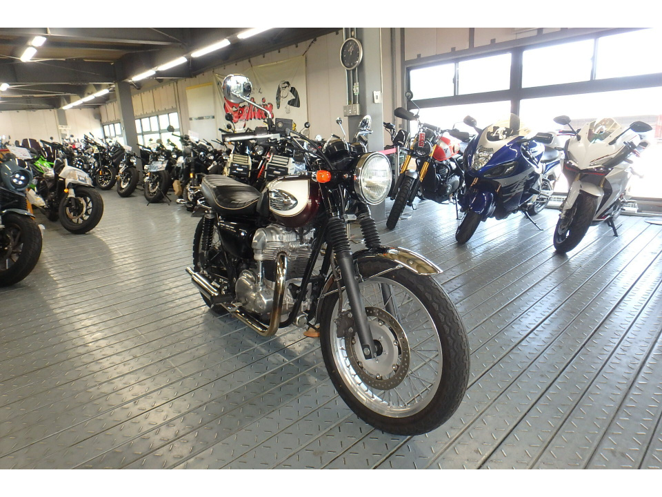 Kawasaki W400 — фото 3