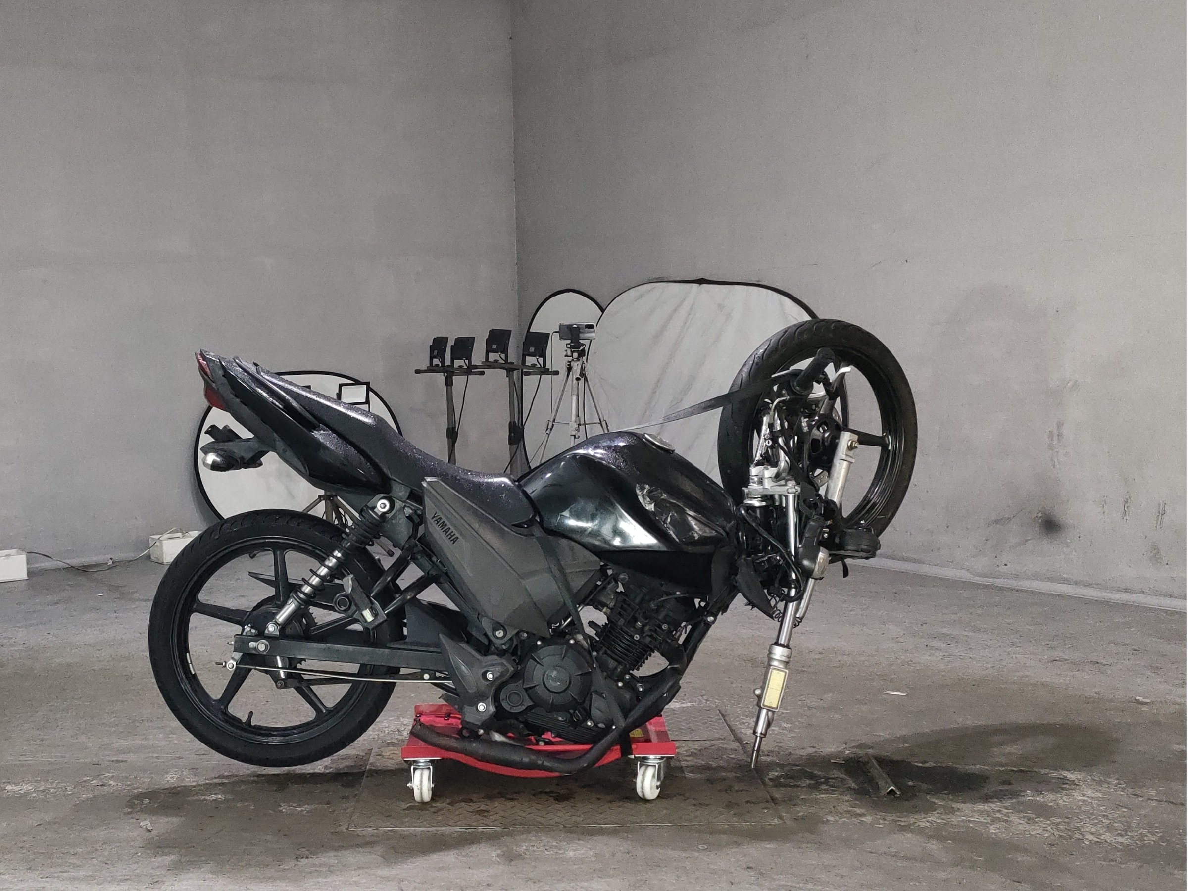 Yamaha FESER 125