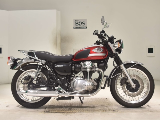 Kawasaki W800