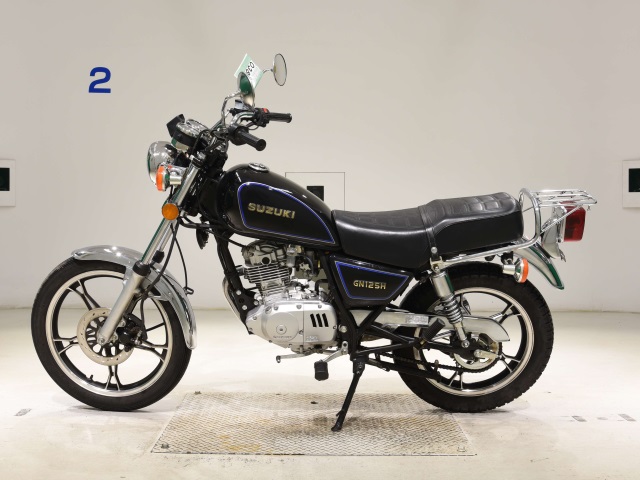 Suzuki GN125H — фото 2