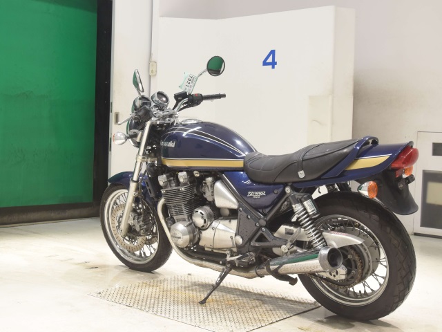 Kawasaki ZEPHYR1100RS — фото 6