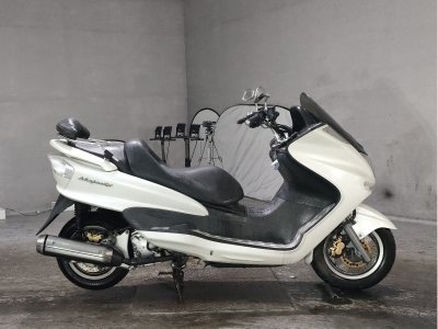 Yamaha MAJESTY250
