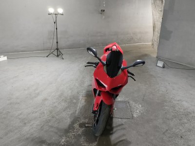 Ducati PANIGALE V4 — фото 3