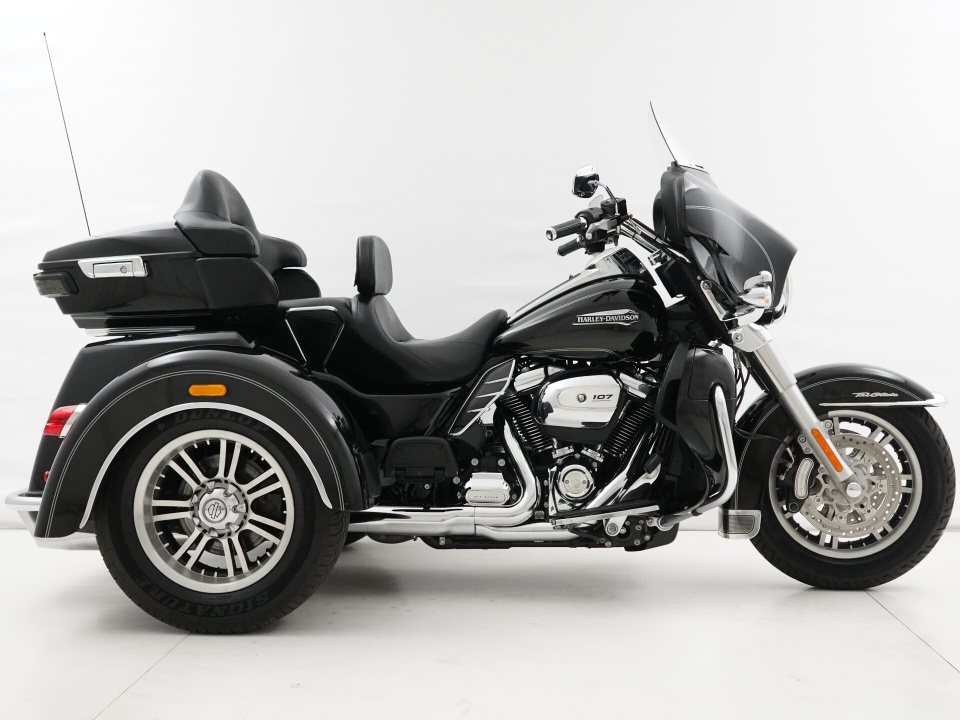HD ELECTRA GLIDE FLHTCU1690 TRIKE