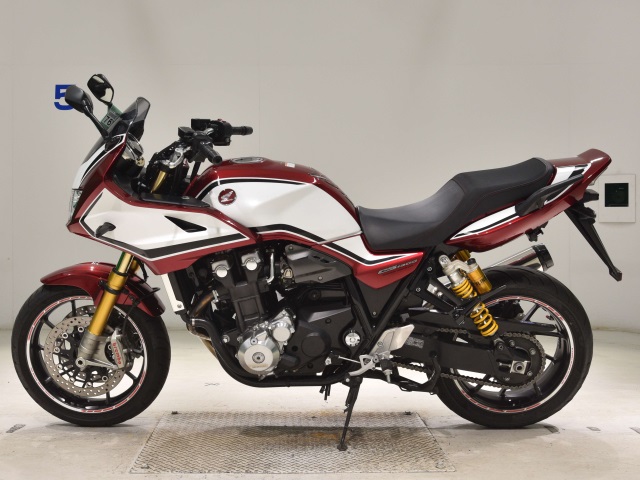 Honda CB1300SF — фото 2