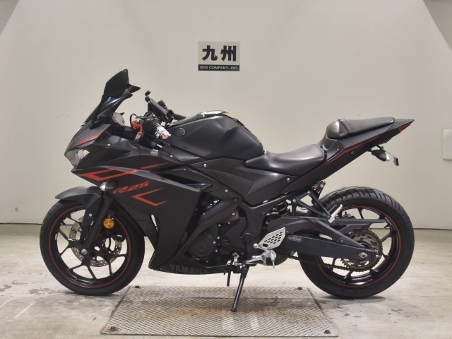 Yamaha YZF-R25 — фото 2