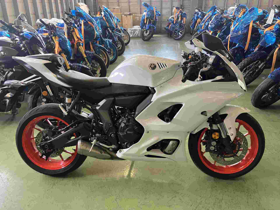 Yamaha YZF-R7