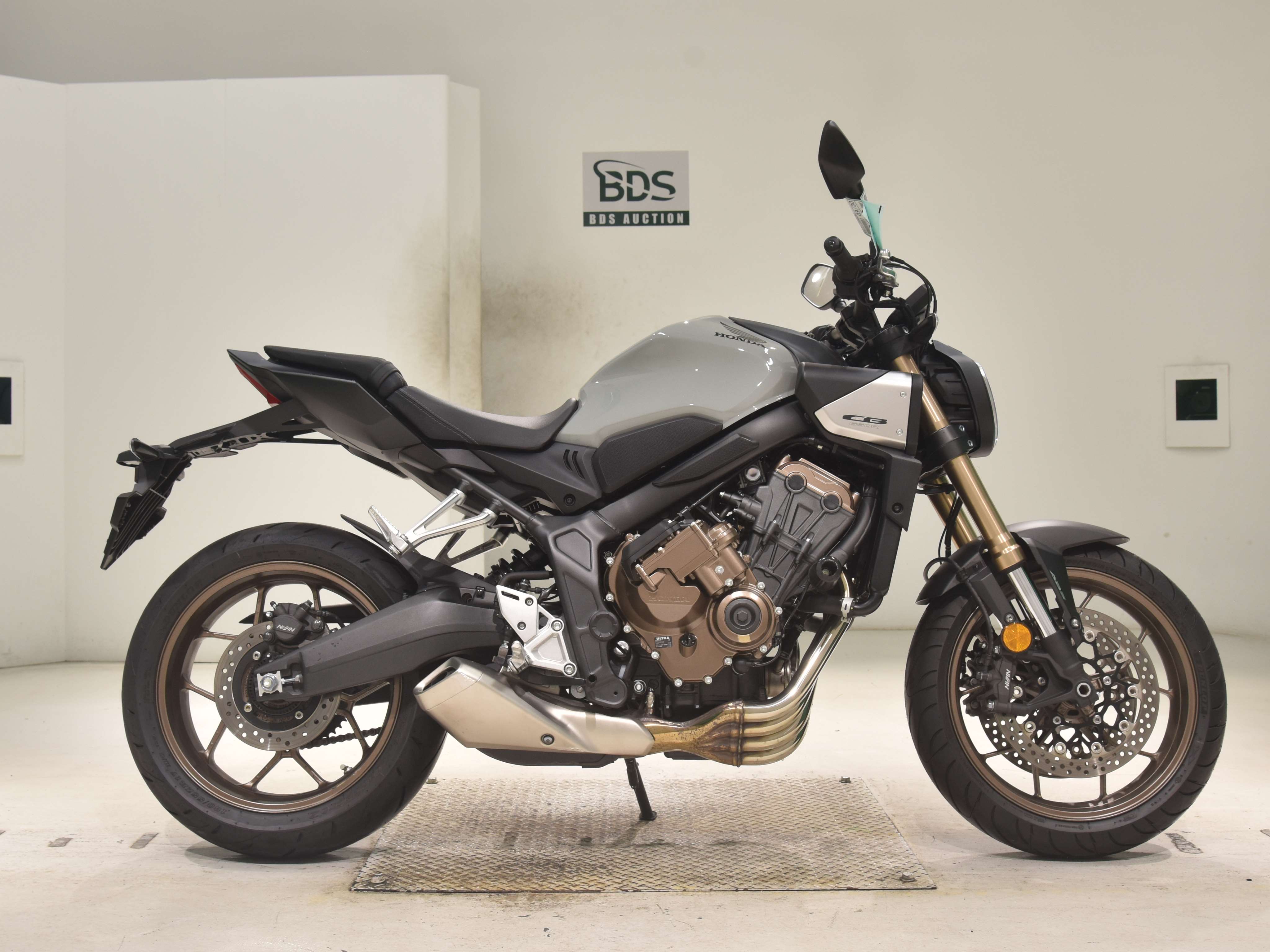 Honda CB650R-2E CLUTCH