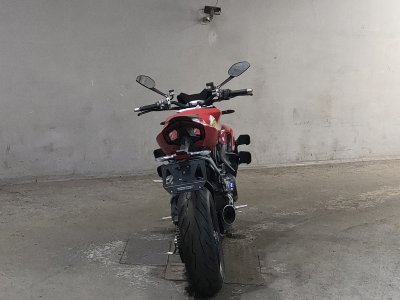 Ducati STREETFIGHTER V2 — фото 4