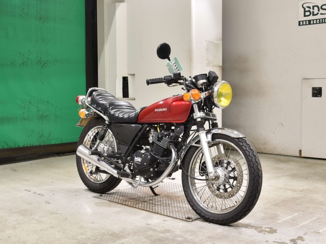 Suzuki GN125 — фото 3