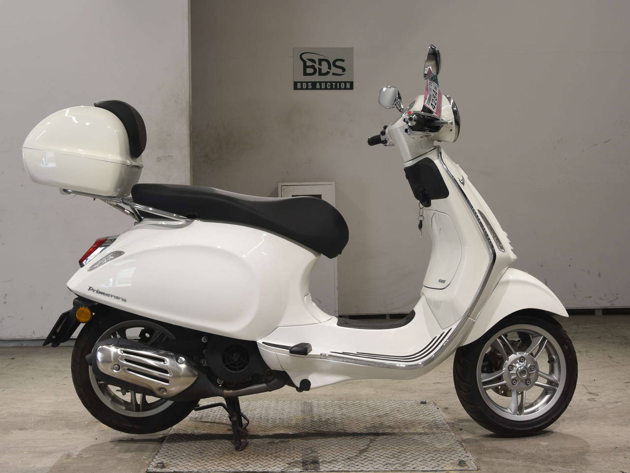 Vespa PRIMAVERA125