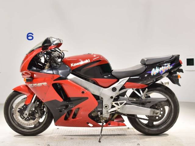 2841] Kawasaki NINJA ZX-9R - ZX900B-034235