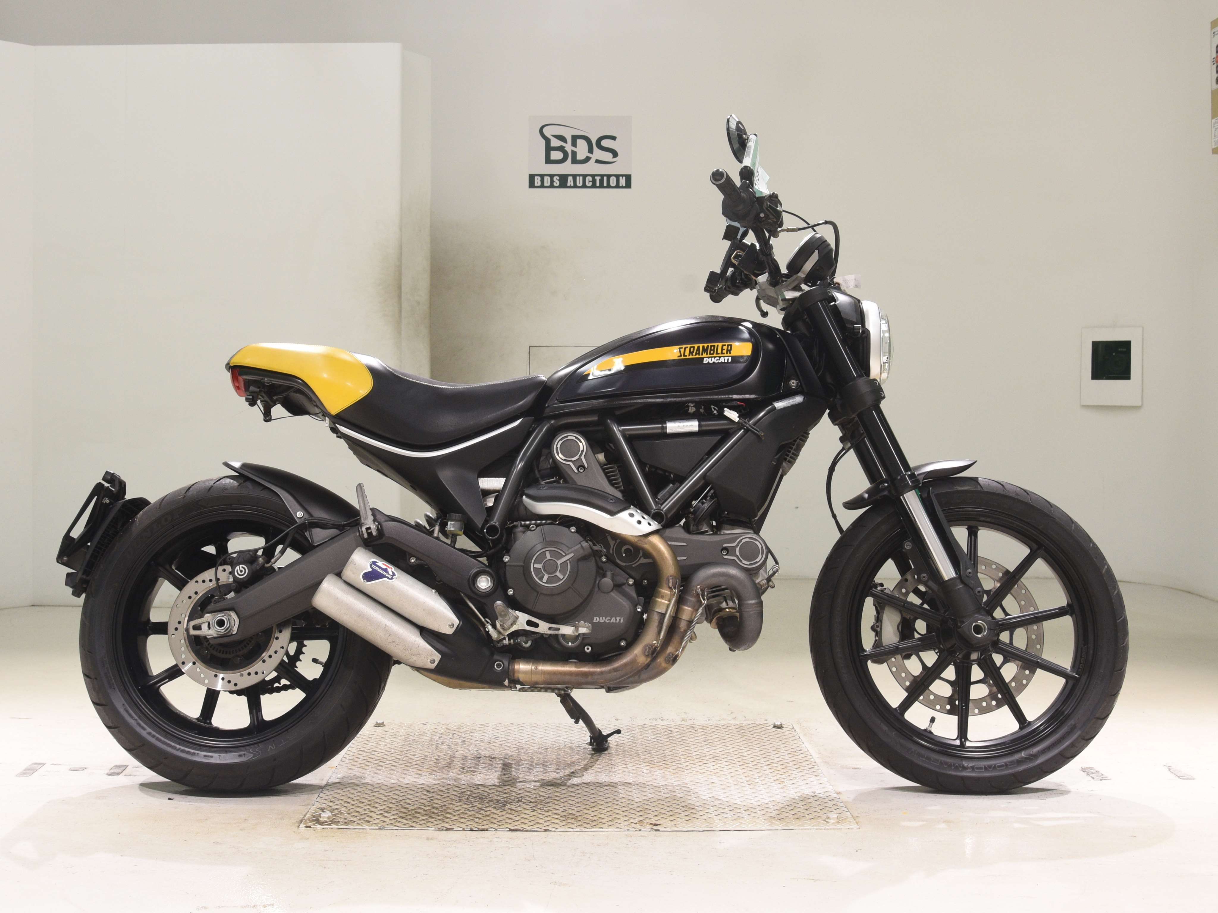 Ducati SCRAMBLER 803 FULLTHROTTLE