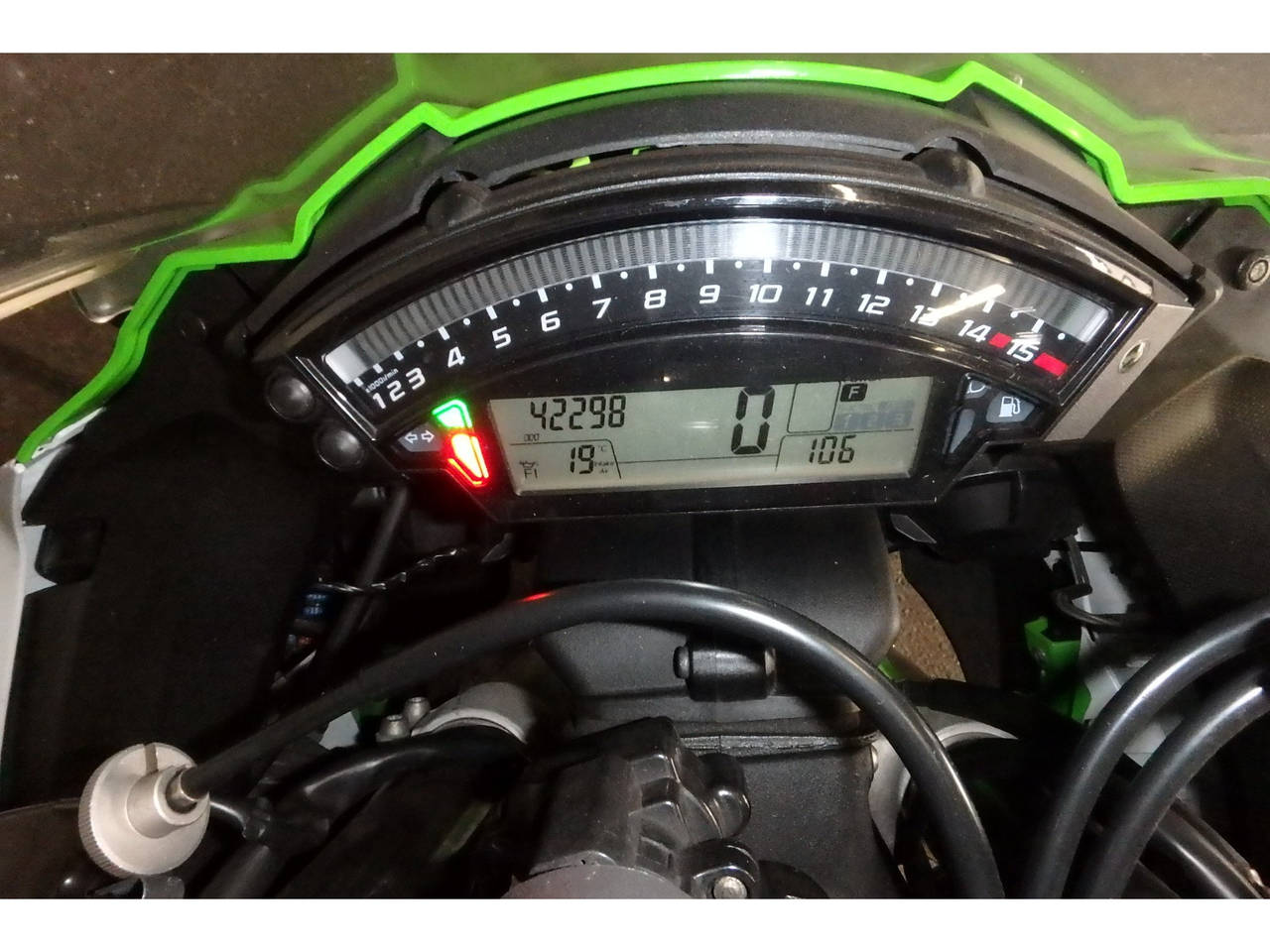 2073] Kawasaki NINJA ZX-10R - JKAZXT00JJA010123