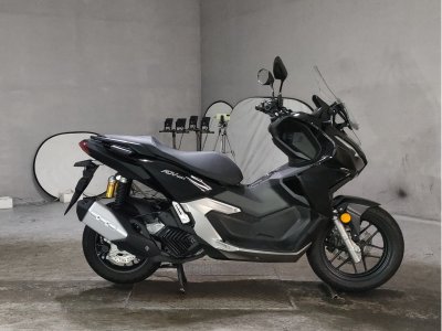 Honda ADV 160